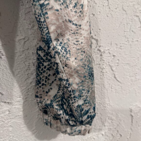 ✨ TART COLLECTIONS Python Print Zip Jacket – Size S – Chic Spring/Fall Layer ✨ - Picture 4 of 10